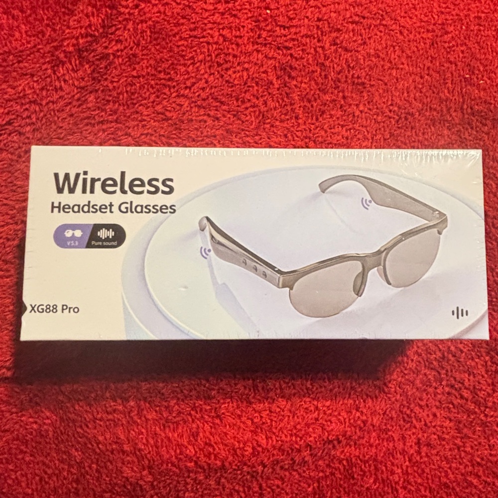 XG88 Pro Wireless Headset Glasses - Silver. New factory sealed